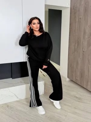 Knit set with side stripes