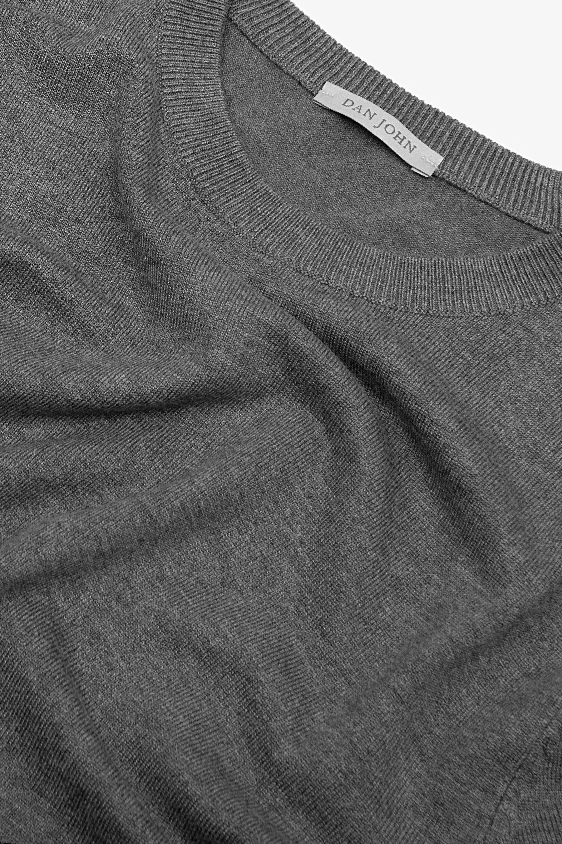 Maglia girocollo basic grigio