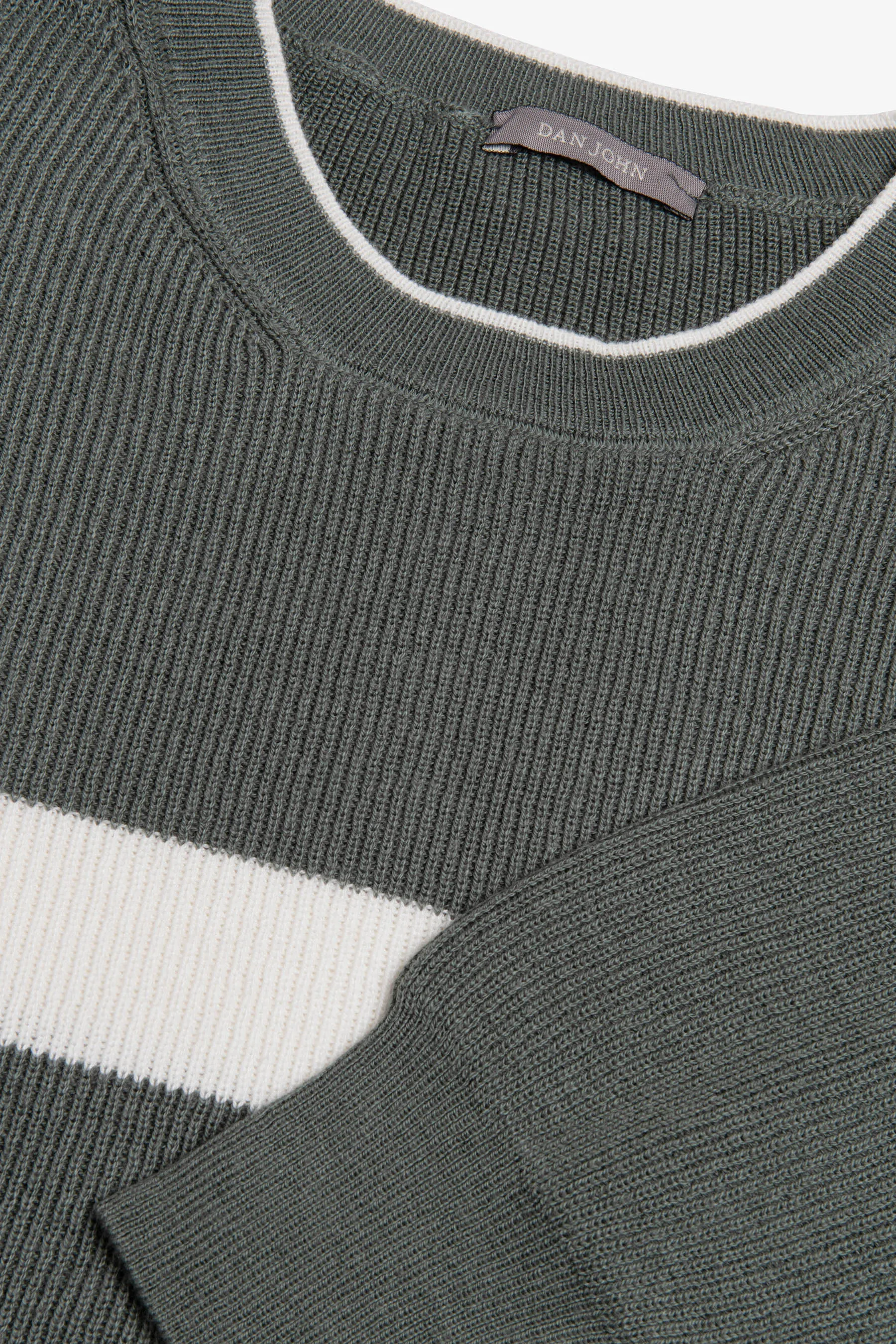 Maglia girocollo riga piazzata verde malva