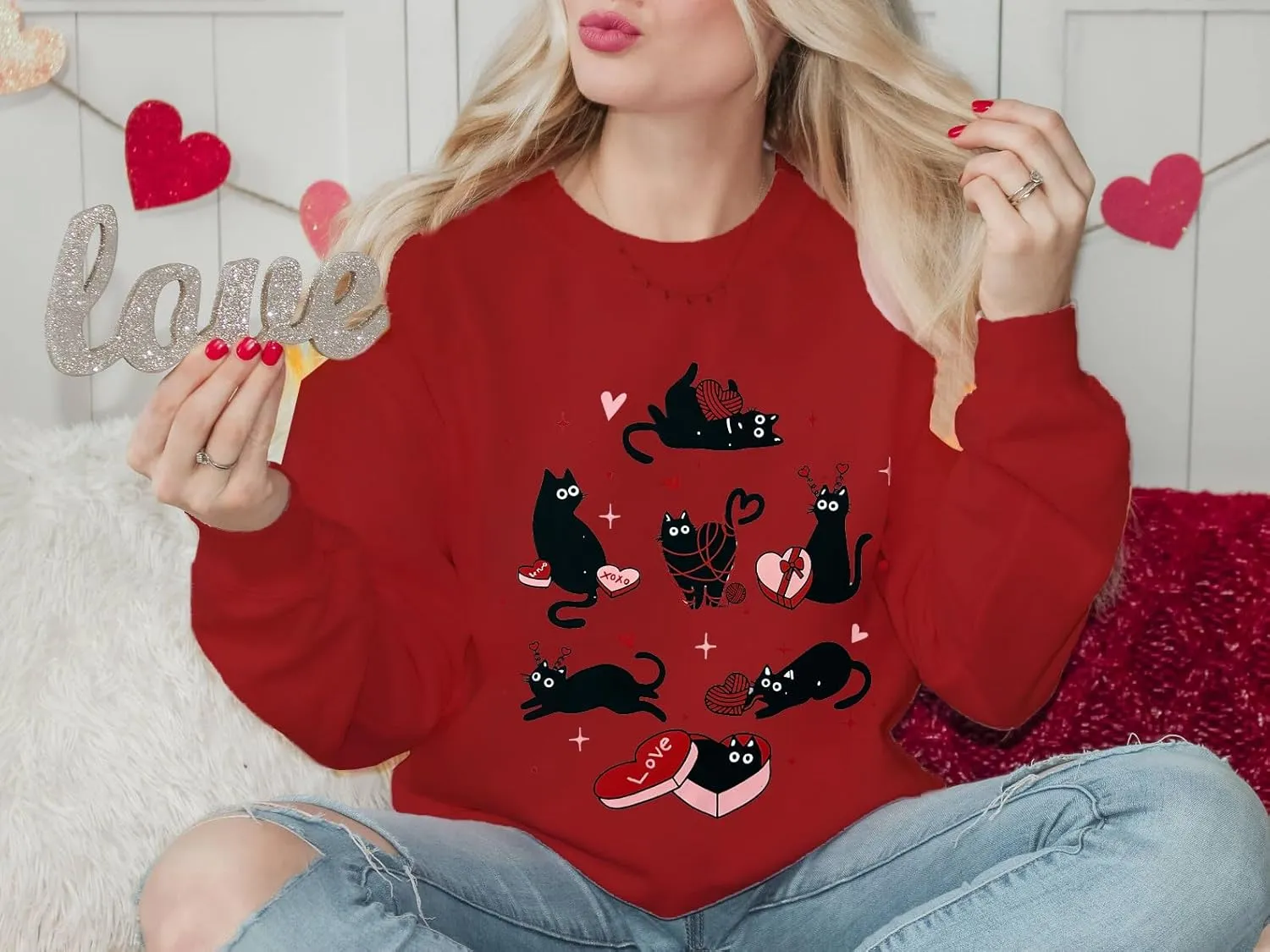 Meowy Valentines Sweatshirt for Womens Cute Black Cat Love Long Sleeve Shirt Love Heart Pullover Tops