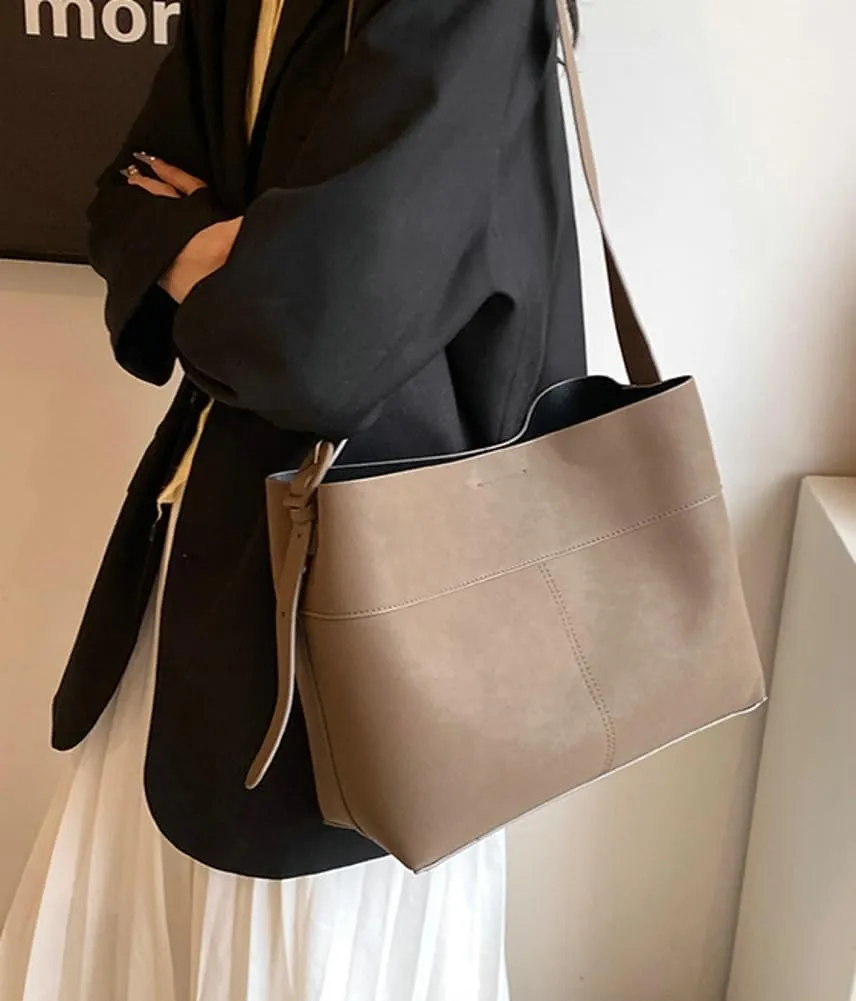 Vegan Leather Bucket Tote Bag for Women Large Soft Shoulder Crossbody Purse Casual Working Handbag Adjustable Satchel