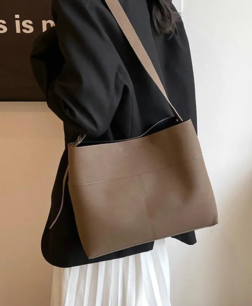 Vegan Leather Bucket Tote Bag for Women Large Soft Shoulder Crossbody Purse Casual Working Handbag Adjustable Satchel